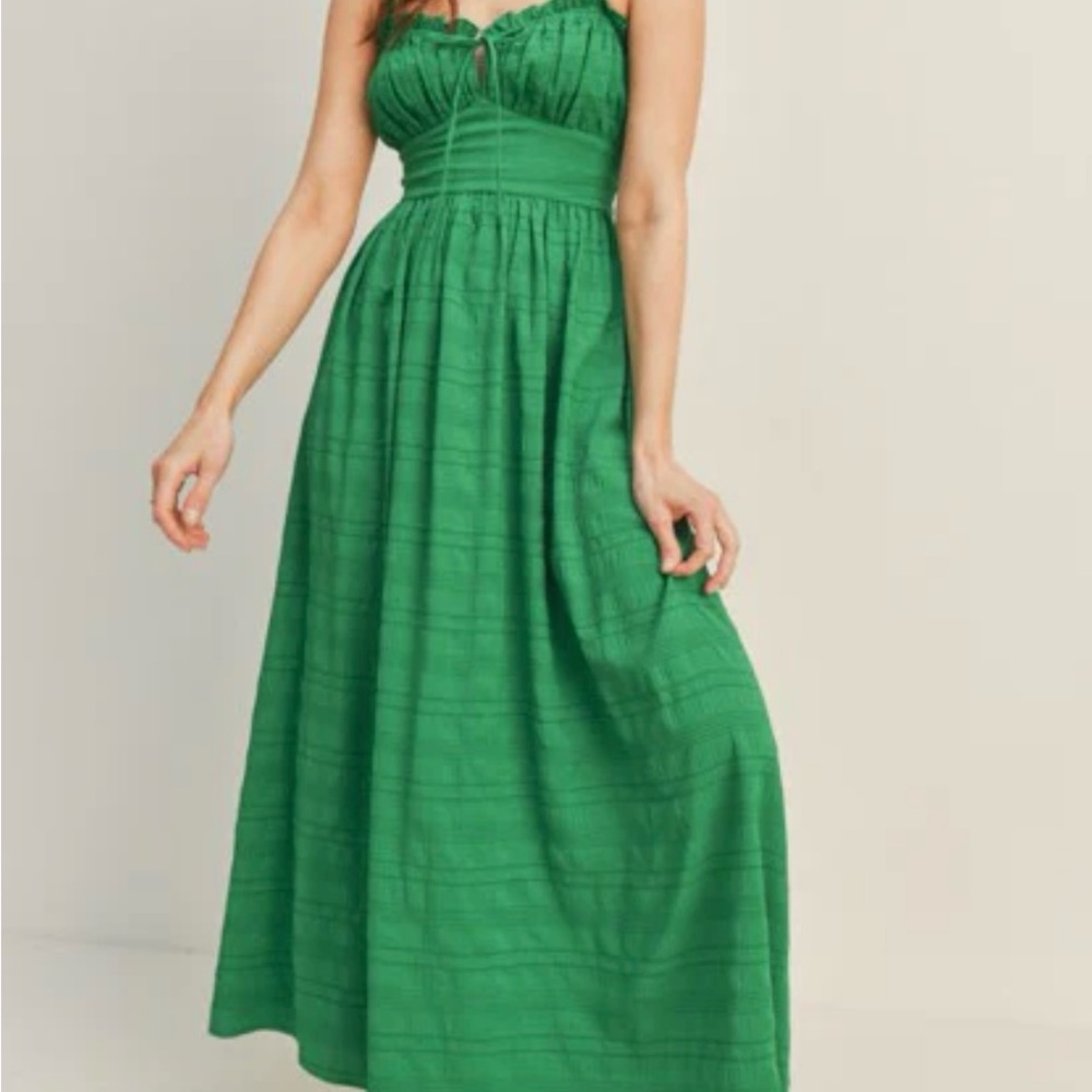 Tie Back Green Maxi Dress Medium